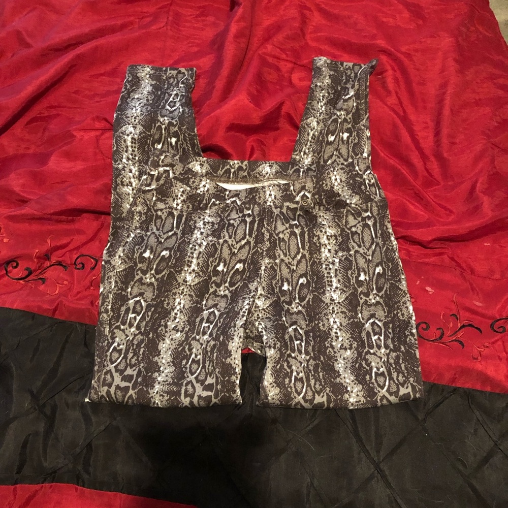Snake skin print skinny jeans